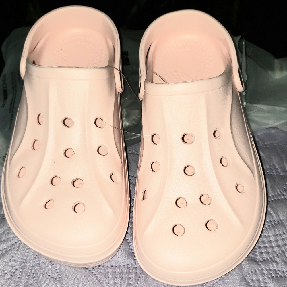 Black  Crocs